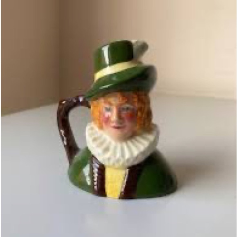 SYLVAC STAFFORDSHIRE ANNE HATHAWAY SMALL TOBY CHARACTER JUG 3" ENGLAND